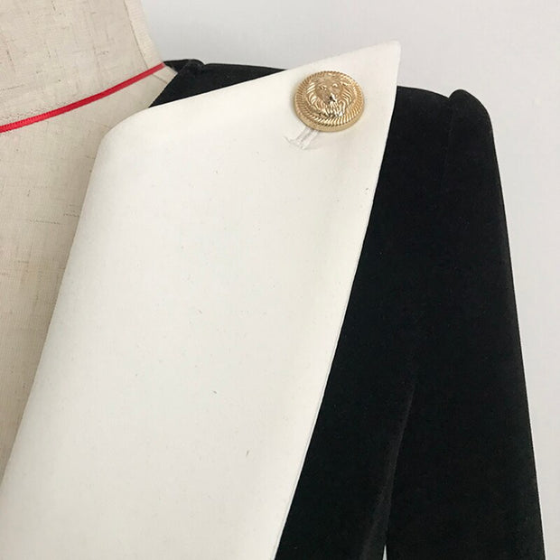 Lion Velvet Short Blazer
